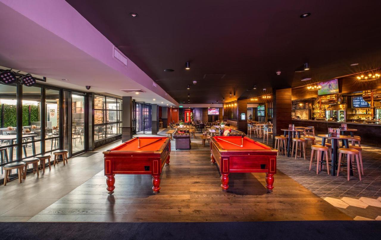 Nightcap at Manhattan Hotel Ringwood Buitenkant foto